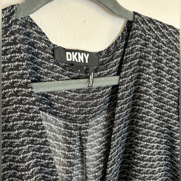Slightly Used- DKNY black Blouse - Long Sleeve - Picture 5 of 6